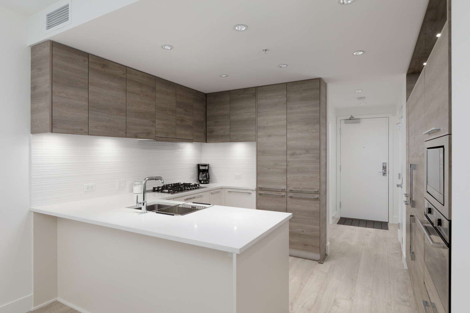 kitchen of rental condo at kings crossing three in burnaby highgate village