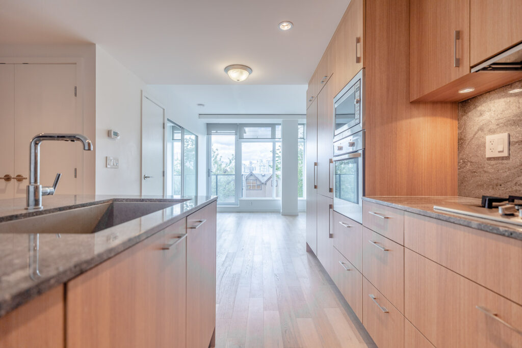 custom cabinetry and high-end appliances at 700WEST8TH