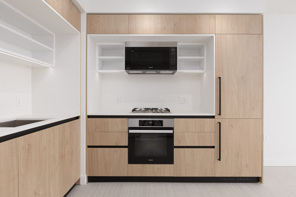 kitchen with high end amenities