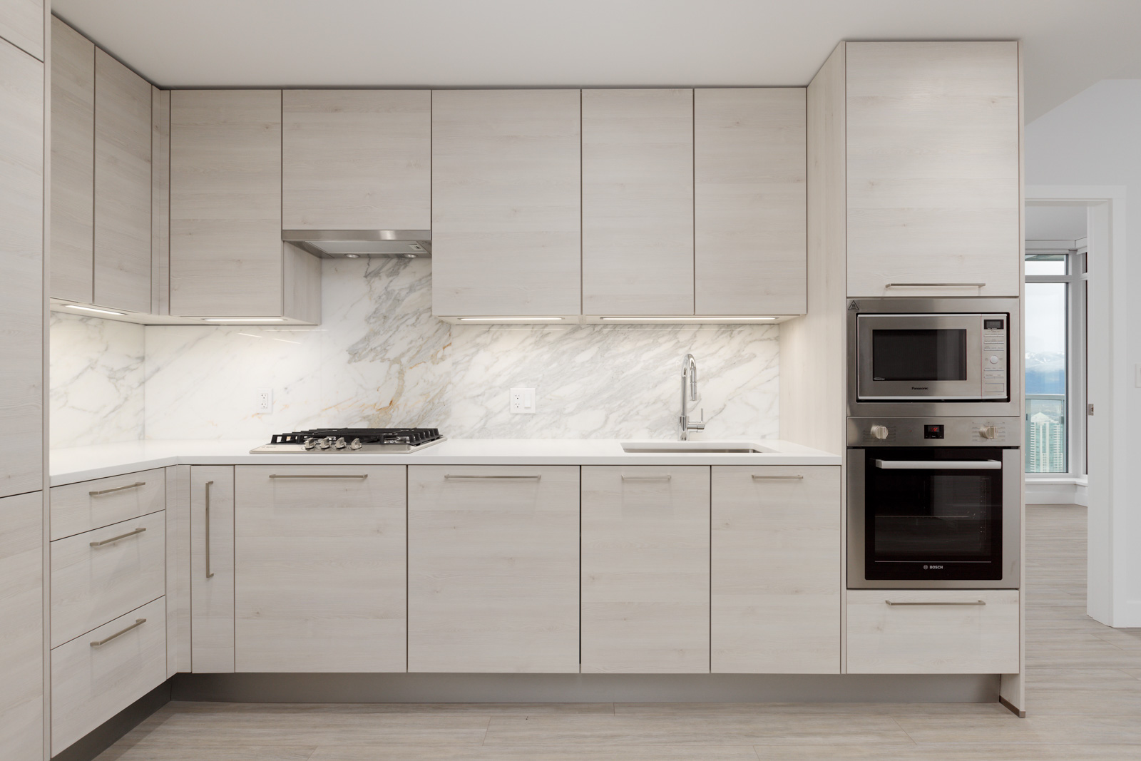 modern high end kitchen at Sun Tower 1 building in Burnaby’s Metrotown